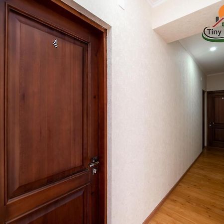 Tiny Hotel Biskek Kültér fotó