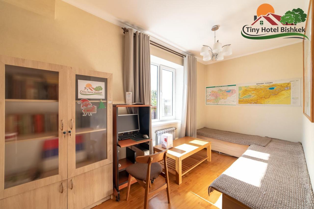 Tiny Hotel Biskek Kültér fotó