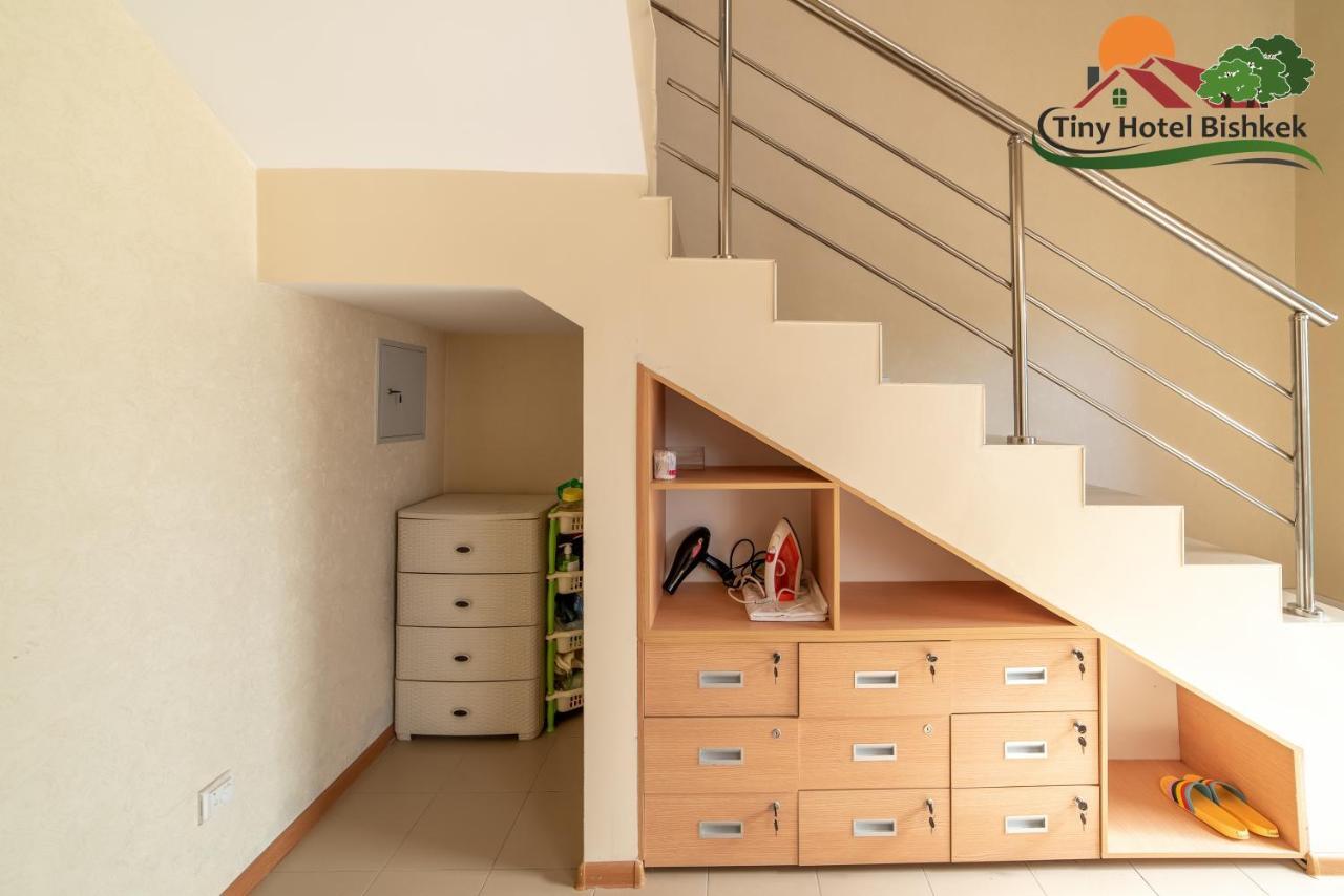 Tiny Hotel Biskek Kültér fotó