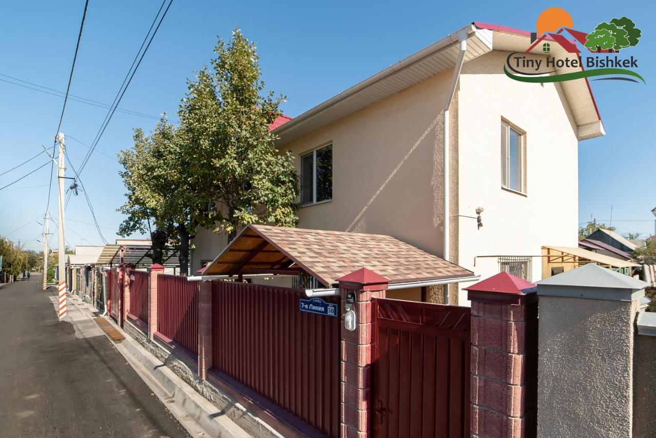 Tiny Hotel Biskek Kültér fotó